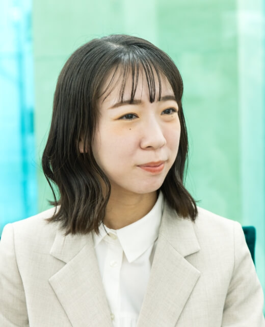 コミニケーションマーケター　村田輝らら